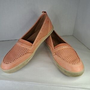 Earth Lt Coral Slip On Flats Women's Size 9.5